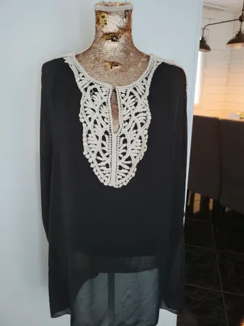 Tunique noire/beige 44