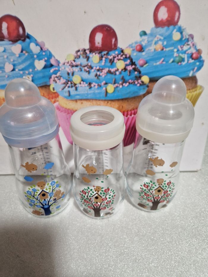 Lot  de biberons Mam en verre 260ml