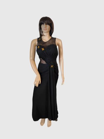 Robe Longue Pucino Noire, Taille 38 - Élégance Dramatique et Détails Scintillants !