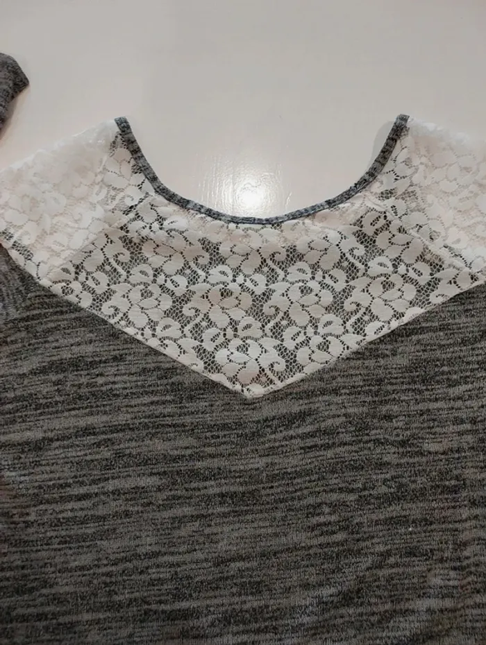 Tee-shirt avec dentelle 38 - photo numéro 3