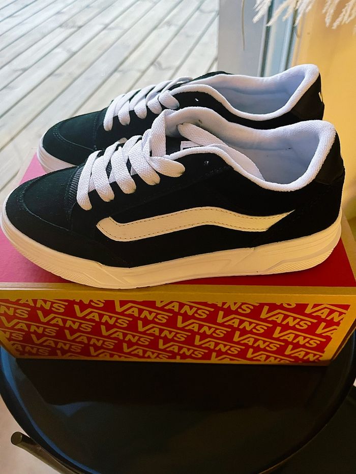 Vans hylane - taille 36.5 - photo numéro 4