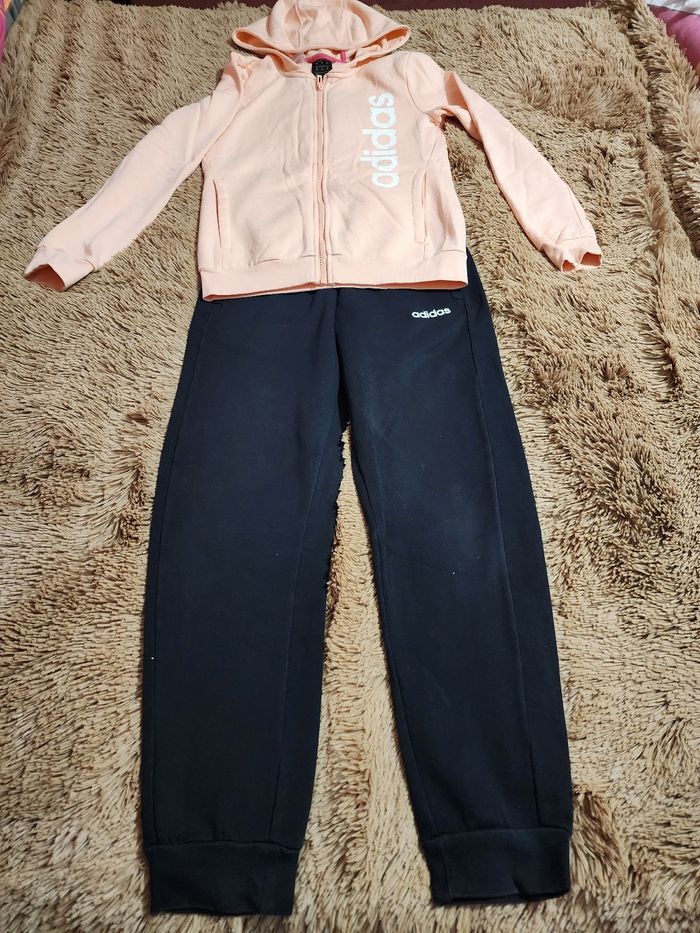 Jogging avec veste saumon