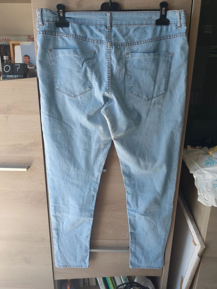 Jeans Kiabi skinny fit taille 44 - photo numéro 2