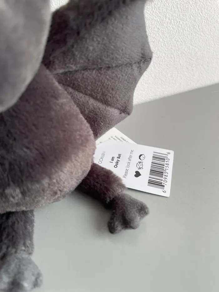 Jellycat plush Ooky Bat - photo numéro 2