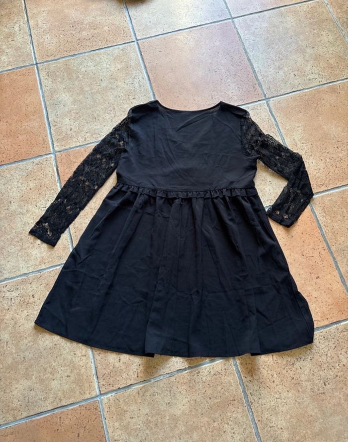 Robe noire - photo numéro 6