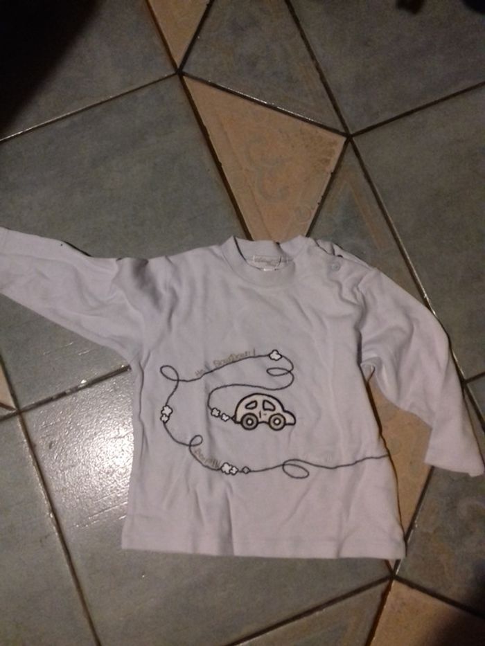 tee shirt manches longues garçon 18 mois