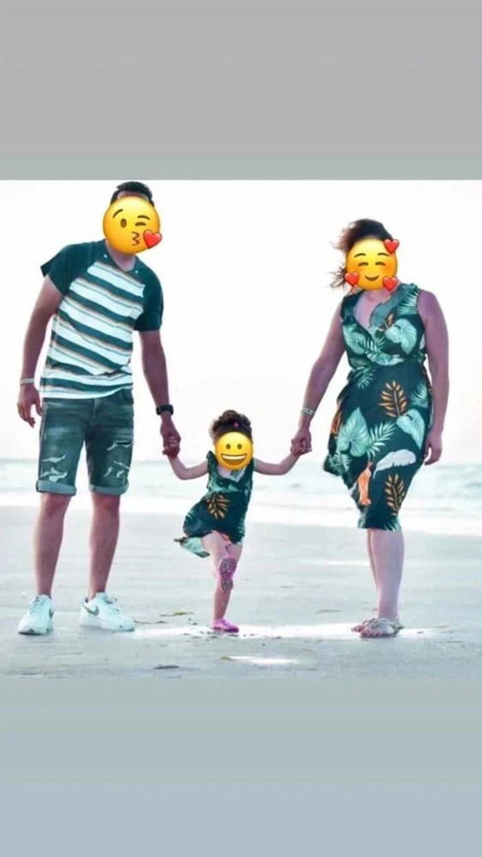 Ensemble Famille (Homme M Fille 2 ans Femme L)