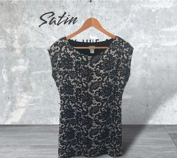 Robe de soirée cérémonie fluide légère chic en satin imprimé feuilles dentelle parfait état