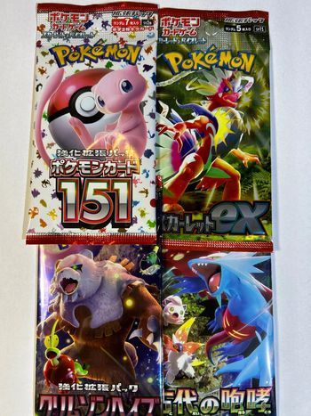 Lot de 4 Boosters Pokémon Japonais – Neufs et Scellés