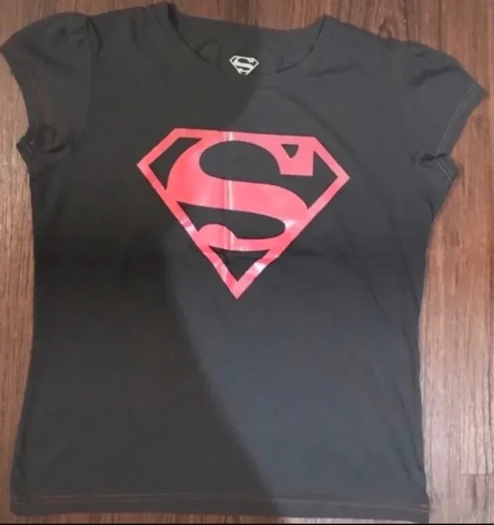 Haut t-shirt  imprimé TM & DC comics unisexe superman gris rose  manches courtes taille S