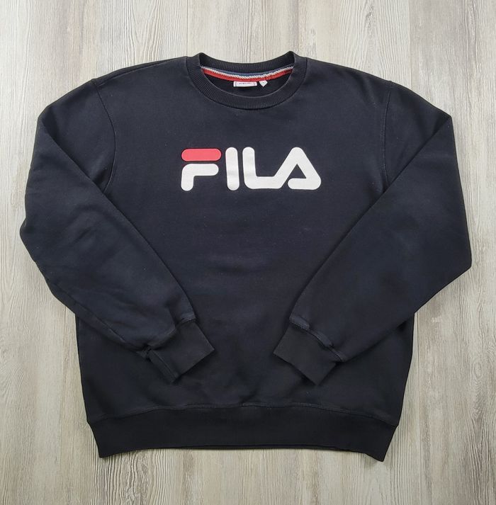 Sweat FILA noir – Logo XXL – Taille L – Excellent état - photo numéro 3