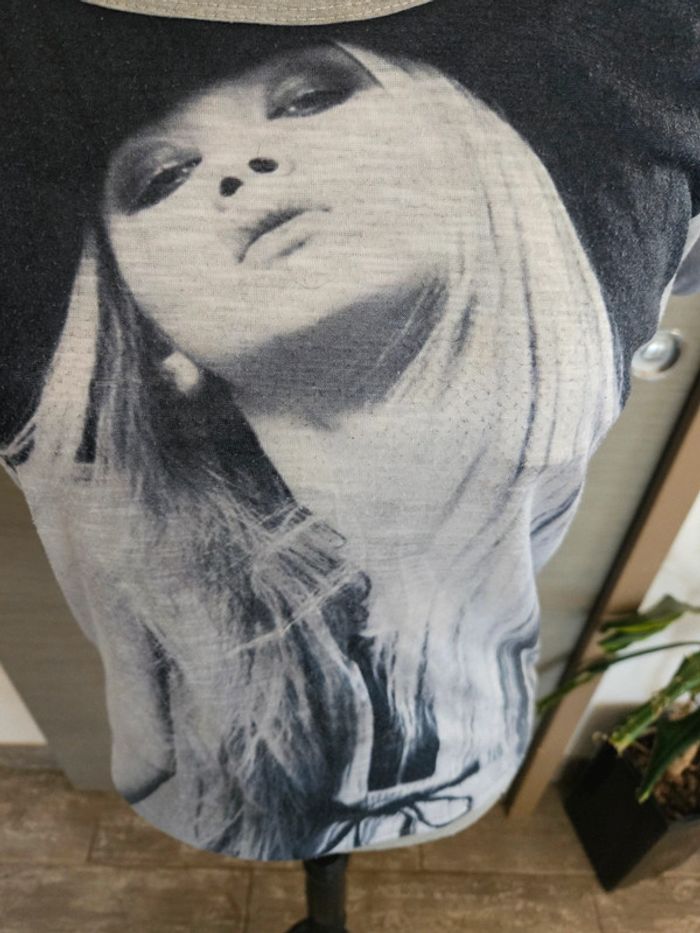 Tee shirt femme - photo numéro 2