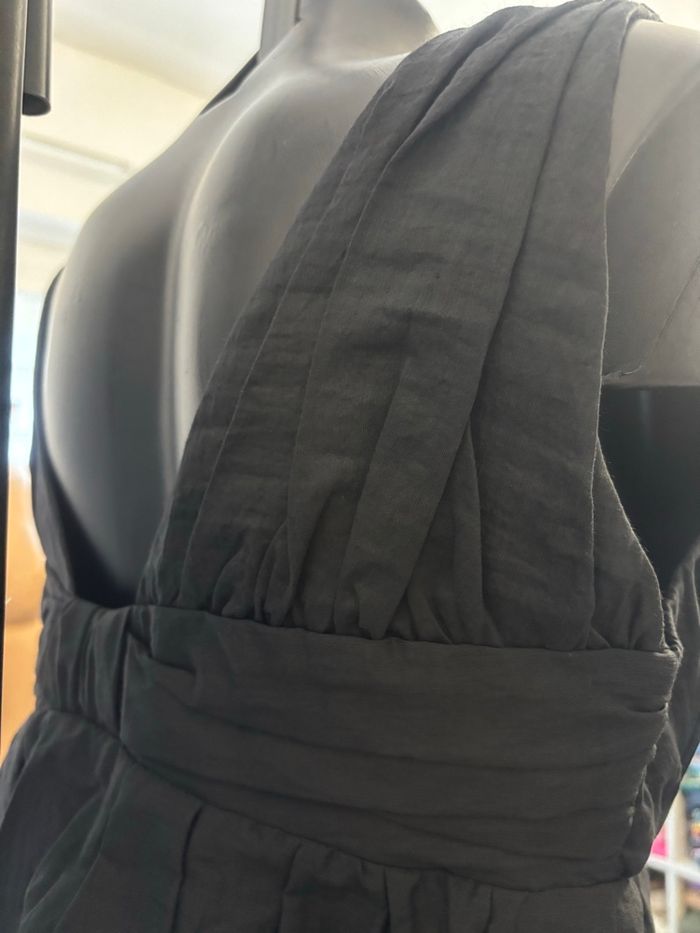 Robe noire effet froissé Mango neuve - photo numéro 2