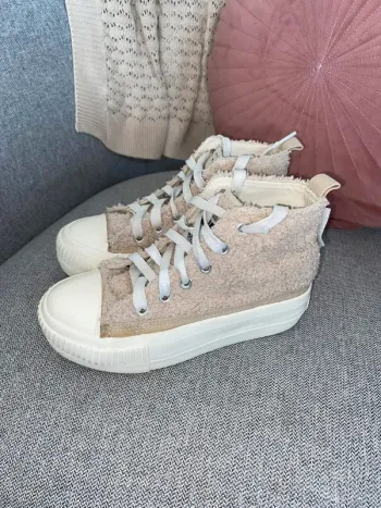 chaussures fille taille 32