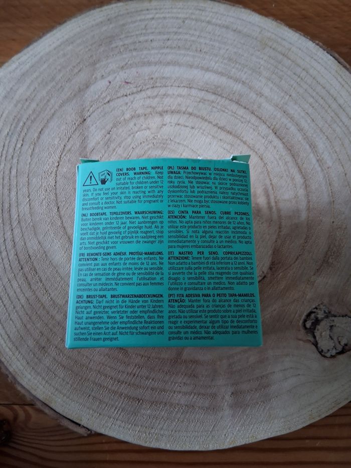 Boob tape - photo numéro 3