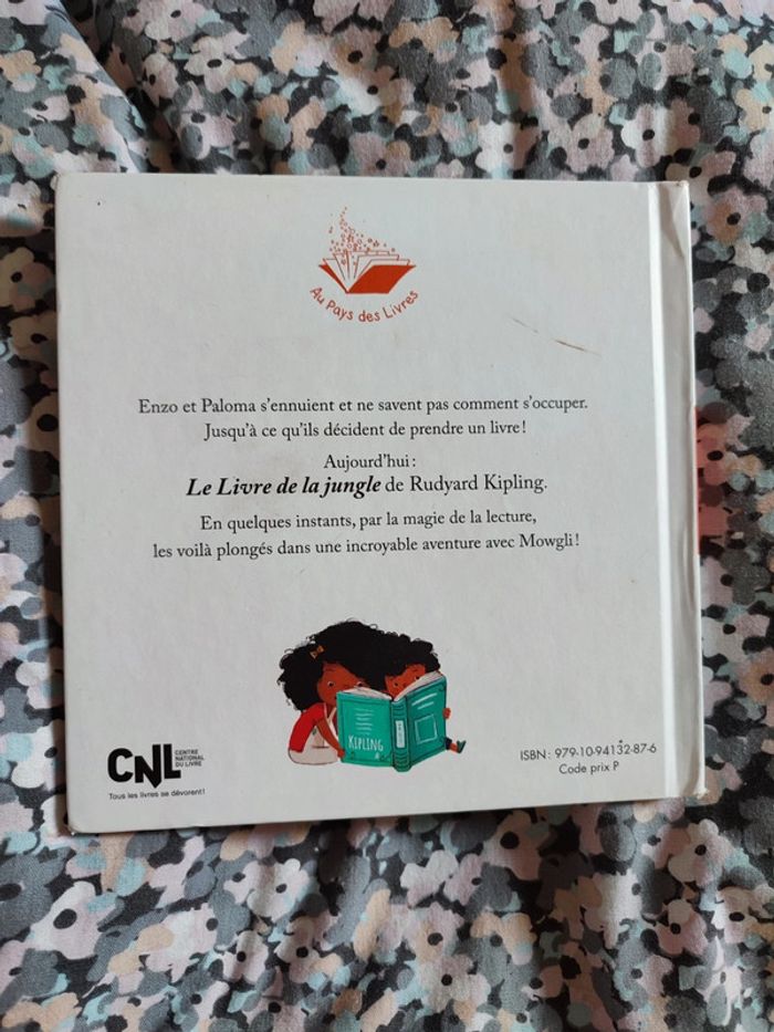 Livre McDo collection "au pays des livres" - photo numéro 2