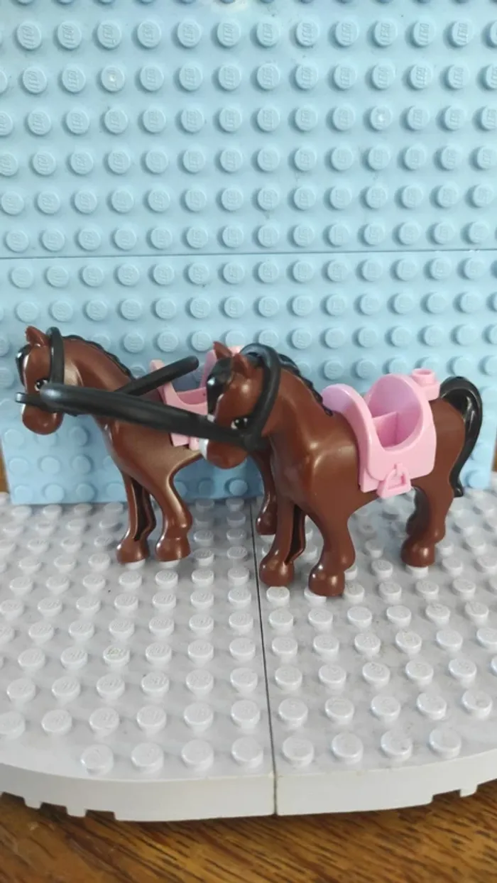 2 chevaux LEGO Friends Z01 - photo numéro 2