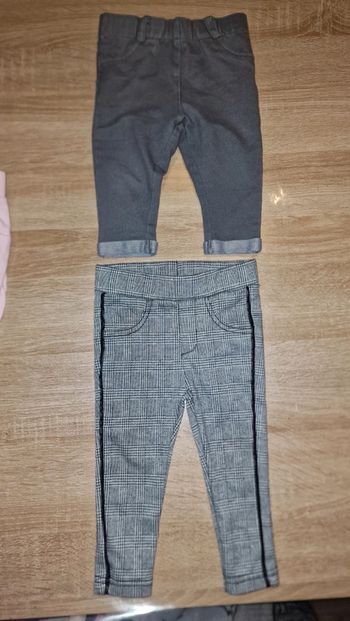 Lot de 2 pantalons 12 mois