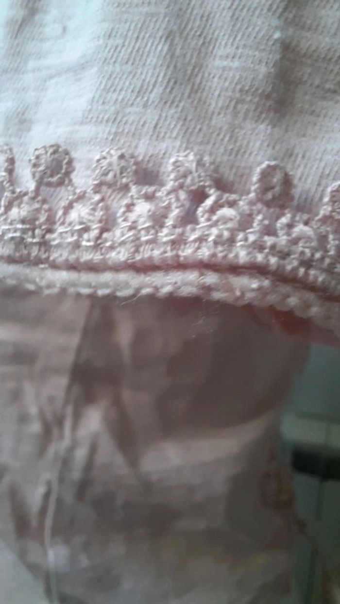 Tee-shirt avec dos en dentelle - photo numéro 6