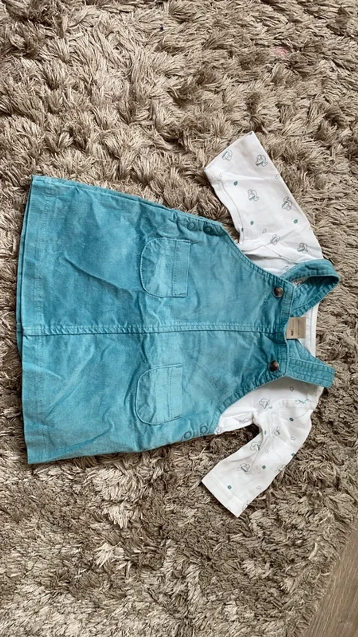 Ensemble robe et tee shirt