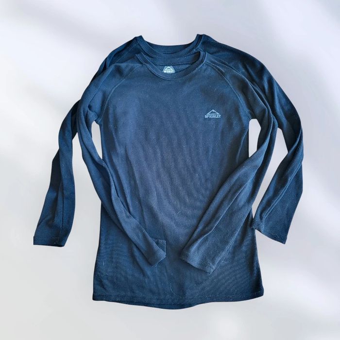 Lot de 2 tee-shirts manches longues taille 12 ans - photo numéro 2