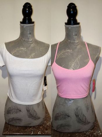 Lot de 2 top neufs taille L 40