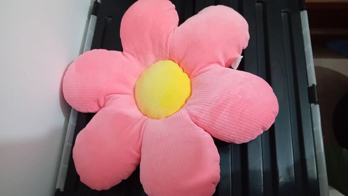 Coussin fleurs - photo numéro 2