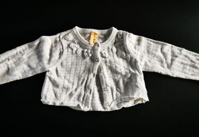 Gilet blanc_fille_ 24 mois