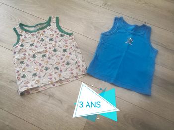 Débardeurs taille 3 ans
