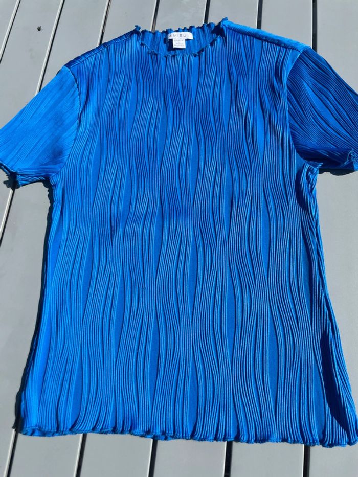 Tee-shirt bleu Amisu