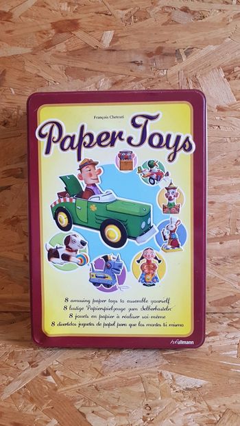 Paper toys construire ses jouets en papier.
