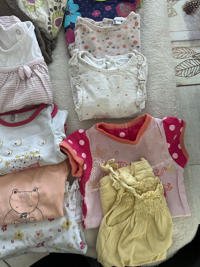 Lot de vêtements fille 9 mois - photo numéro 5