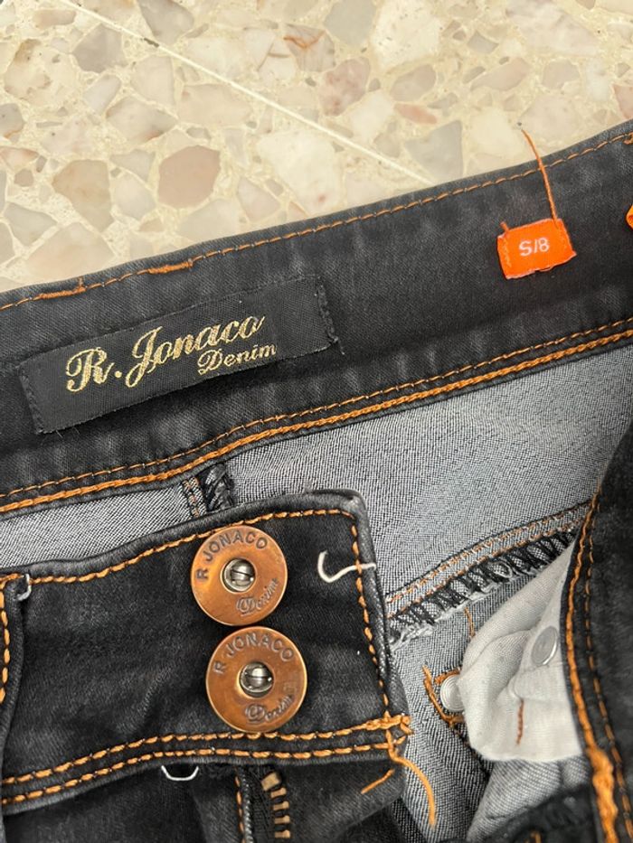 Jean stretch noir taille 36 - photo numéro 5
