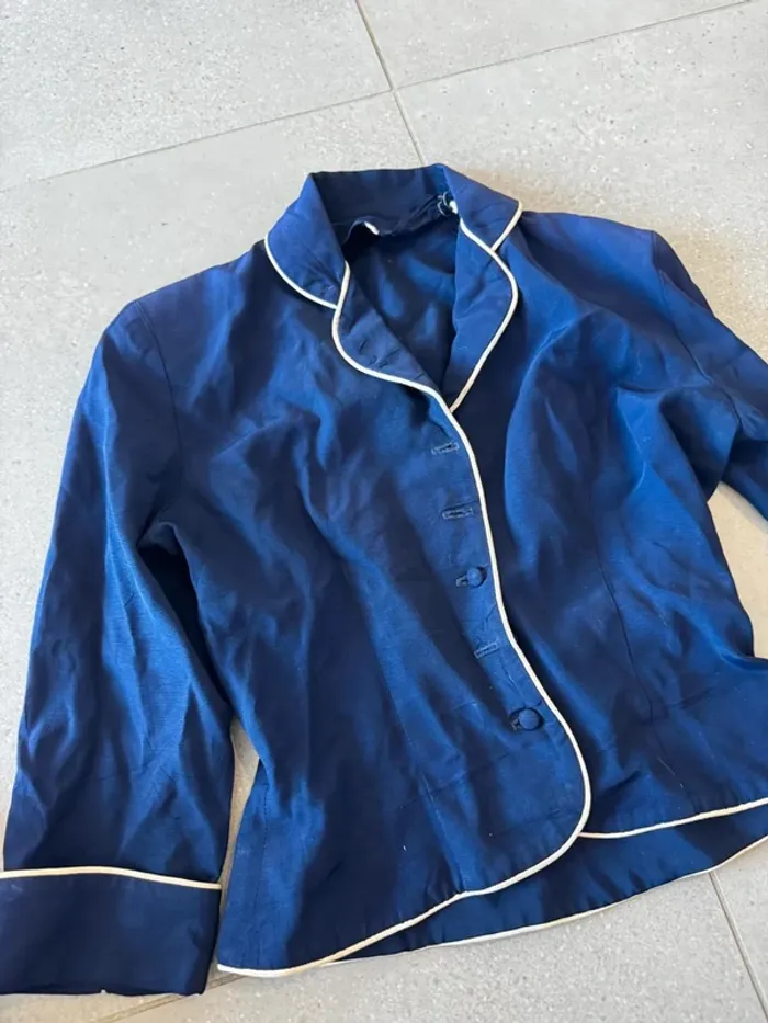 Haut navy avec épaulettes, taille S, bon état - photo numéro 3