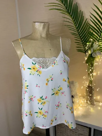 Top à bretelles femme fleuri devant