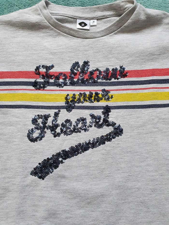 Tres joli pull 3 ans - photo numéro 2