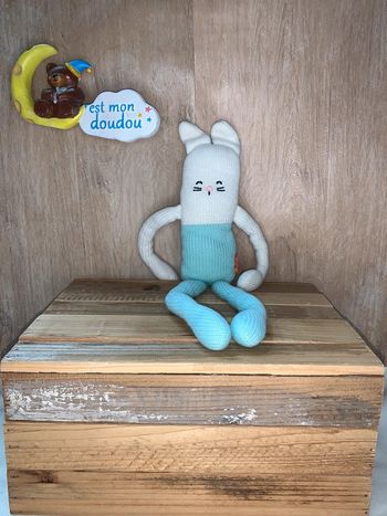 HEM18 doudou lapin 🐰 hema