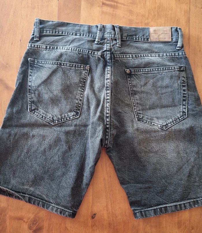 Bermuda jeans Zara Man taille 40 - photo numéro 2