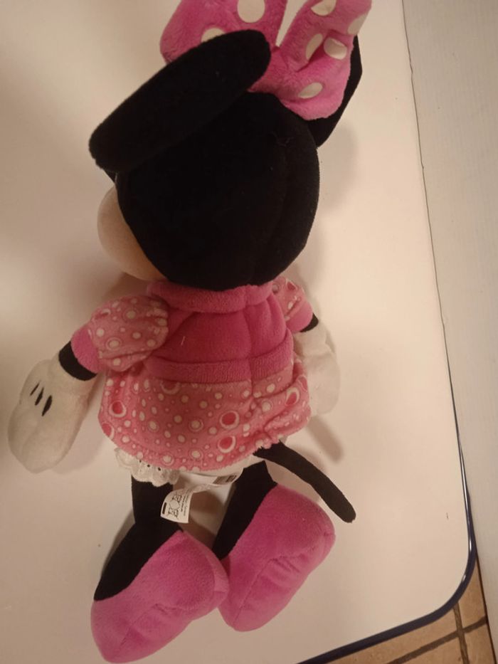 peluche minnie '' qui rigole '' - photo numéro 2