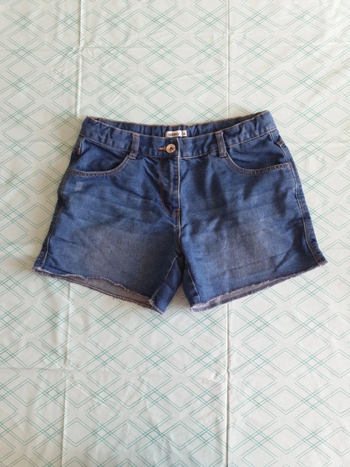 Short en jean taille 16 ans