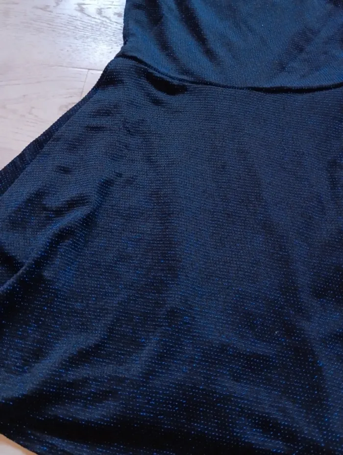 Robe bleu marine - photo numéro 2