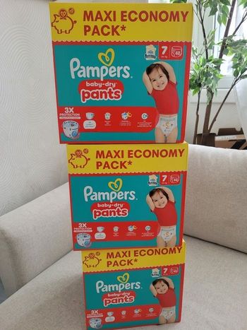 Pants pampers taille 7