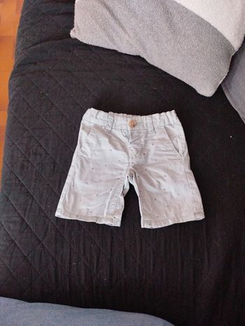 Short 3 ans