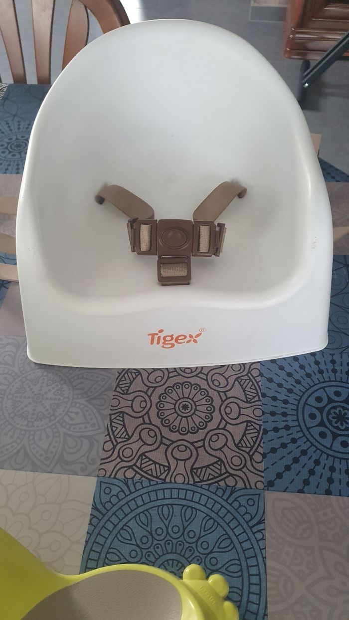 Réhausseur enfant repas - photo numéro 2