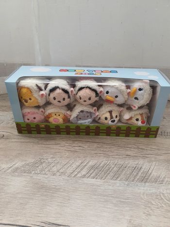 Coffrer tsum tsum année du mouton disney store  japonais