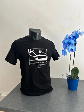 T shirt ~ kiabi ~ XS