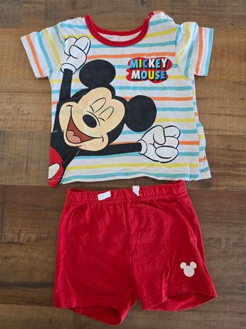 Ensemble t-shirt et short Mickey