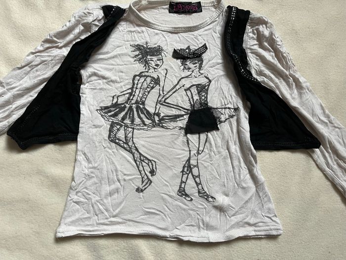 2 pulls fins 4 ans - photo numéro 2