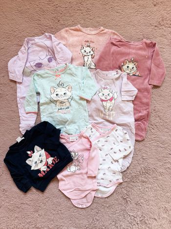 Lot de vêtements variés