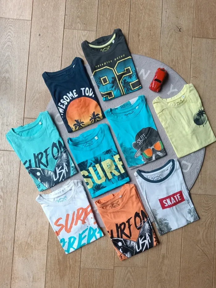 Lot de 9 débardeurs 👕